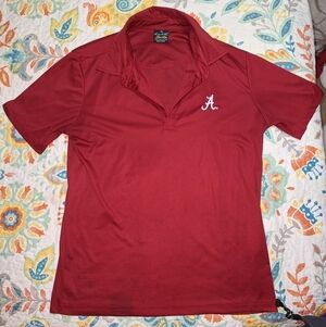A Ray Hills Alabama Polo in great condition in a men's size small.